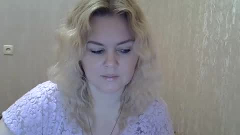 karennelsonx online show from 02.13.25