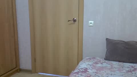 karennelsonx online show from 03.11.25