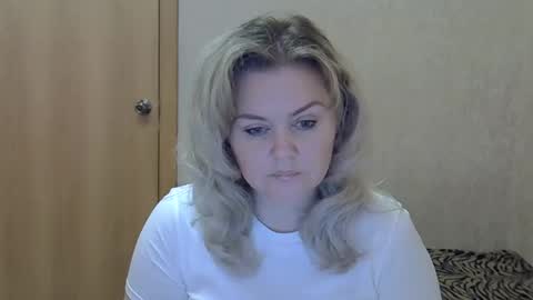 karennelsonx online show from 05.11.26