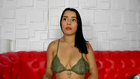 karina_aurora online show from 02.06.25