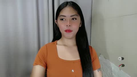 I AM BELLE online show from 03.11.25