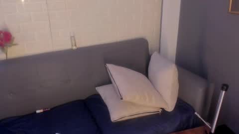 Kari online show from 09.14.25