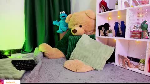 Karina  online show from 02.14.25