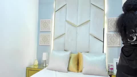 Snapshot of karinaacox chatting on 04.14.26 karinaacox online show from 04.14.26