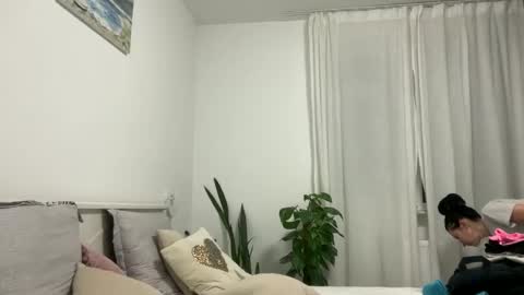 Snapshot of karinablair chatting on 02.19.25 Karina online show from 02.19.25