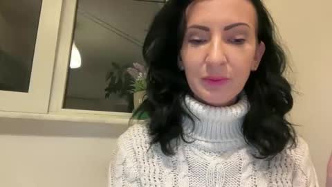 Snapshot of karinablair chatting on 02.26.25 Karina online show from 02.26.25