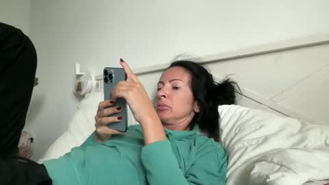 Snapshot of karinablair chatting on 09.20.25 Karina online show from 09.20.25