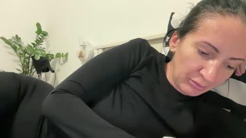 Snapshot of karinablair chatting on 02.01.26 Karina online show from 02.01.26