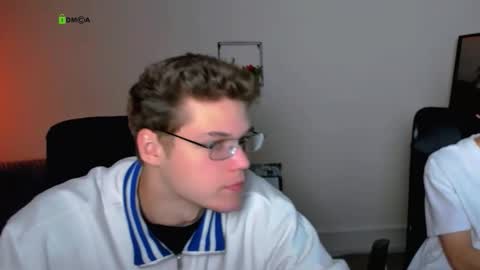 Snapshot of karl_mans chatting on 09.13.25 Karl online show from 09.13.25