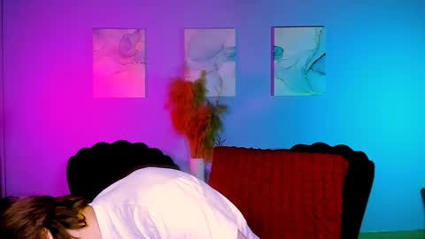 Snapshot of karl_mans chatting on 11.10.25 Karl online show from 11.10.25