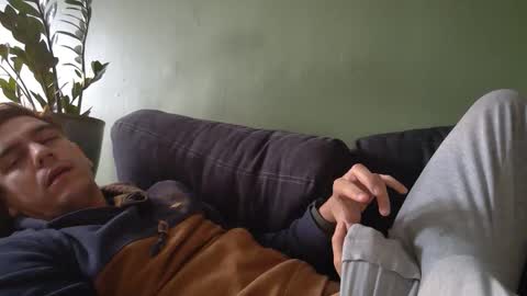 Snapshot of karl_mask chatting on 12.10.24 Karl online show from 12.10.24