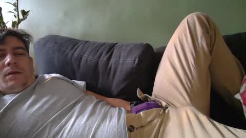 Snapshot of karl_mask chatting on 12.12.24 Karl online show from 12.12.24