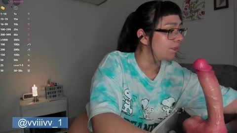 Ill be on at sunday see u Lynn  Could u help me to reach 100 Thmbs upp plssss   Independent girl 3 online show from 11.23.25