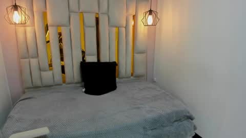 Karla  online show from 01.24.25