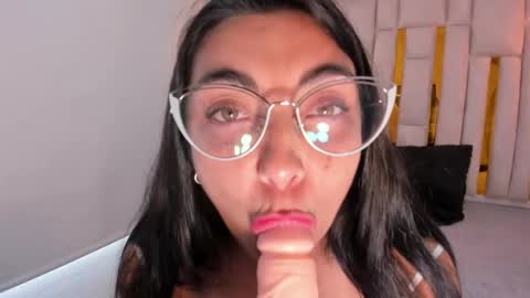 Karla  online show from 02.17.25