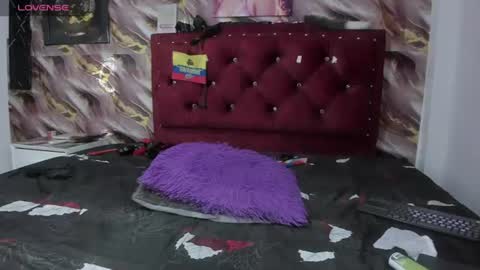 karlaahot1 online show from 06.21.26