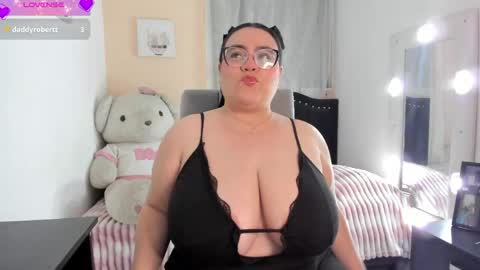 Snapshot of karlaalane chatting on 05.30.26 Karla Lane online show from 05.30.26