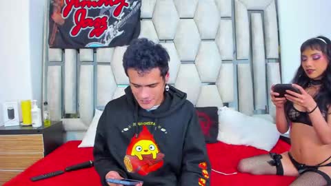 Snapshot of karlaandmat chatting on 04.04.26 Karla And Matt online show from 04.04.26