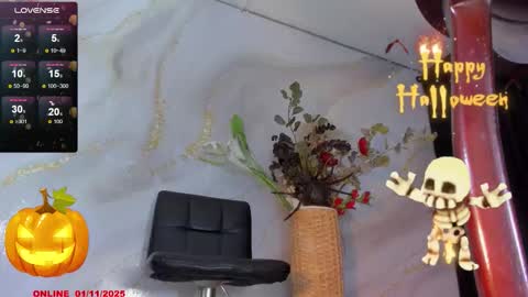 Snapshot of karlaebony_ts chatting on 11.01.25 KARLA online show from 11.01.25