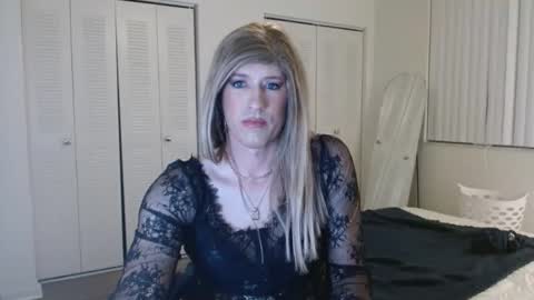 karlleelynn863 online show from 03.31.26