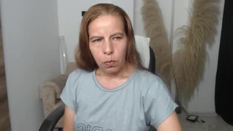 Snapshot of karlye_hot chatting on 01.18.26 KARLYE online show from 01.18.26