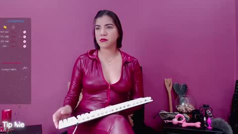 Snapshot of karlygreyss chatting on 02.03.25 Karly online show from 02.03.25