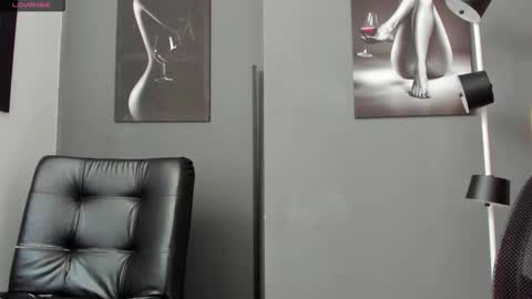   online show from 09.27.25