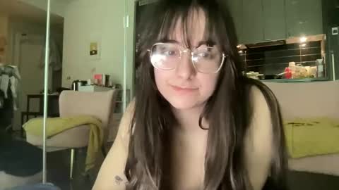 Snapshot of karmasbody chatting on 06.09.26 karmasbody online show from 06.09.26