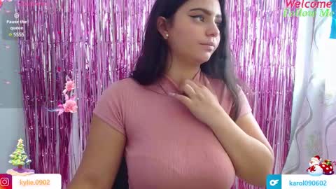 karol 09 online show from 12.19.24