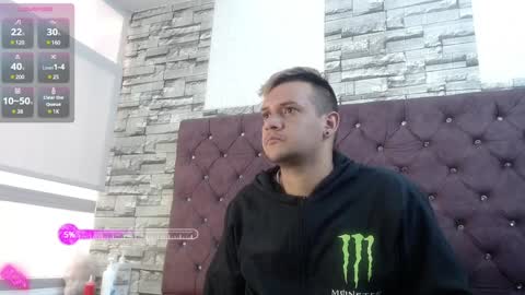 Snapshot of karol_and_paul chatting on 12.27.24 karol and paul online show from 12.27.24