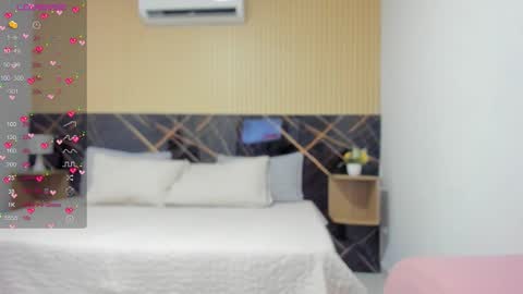 karol_cortes online show from 12.14.25