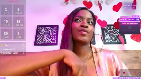 Snapshot of karol_scott1 chatting on 03.11.25 KAROL SCOTT online show from 03.11.25