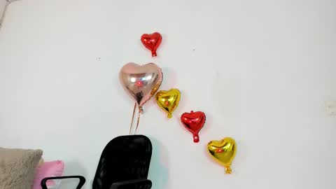 karol_w10 online show from 03.01.25