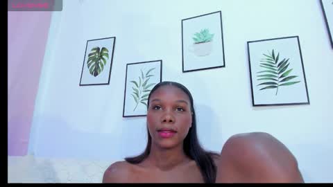 karol_w10 online show from 11.04.25