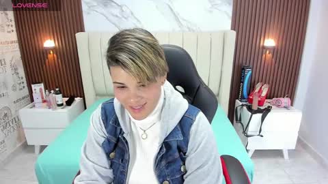 Karol and Luna online show from 02.17.25