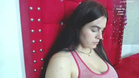 Snapshot of karolay_su chatting on 01.14.25 ARIANNA online show from 01.14.25