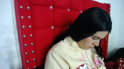 Snapshot of karolay_su chatting on 03.03.25 ARIANNA online show from 03.03.25