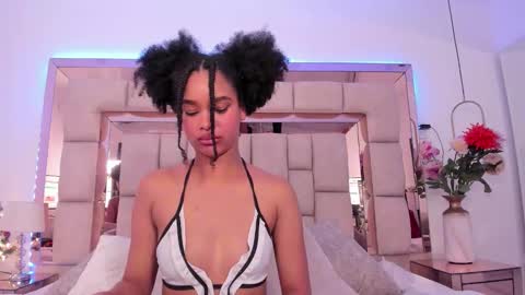 Karol  online show from 12.20.25