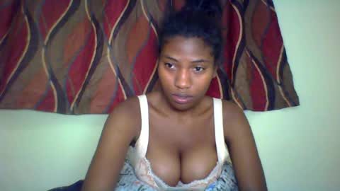 karoliee online show from 07.06.26