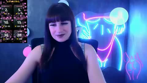 Caroline online show from 03.12.25