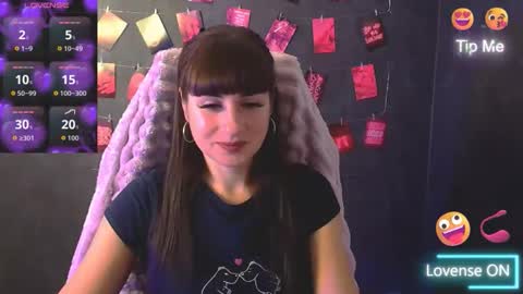 Caroline online show from 10.16.25