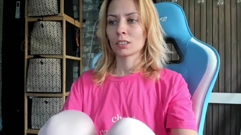 karoline121 online show from 09.26.25