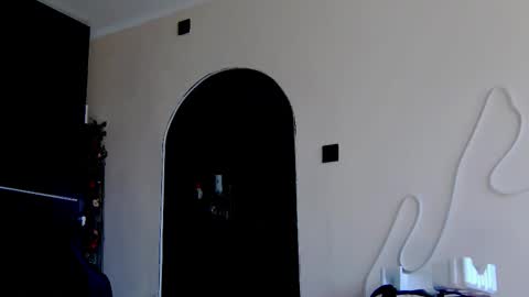 karoline121 online show from 10.17.25