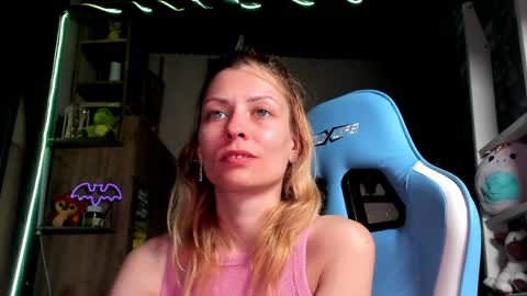 karoline121 online show from 03.30.26