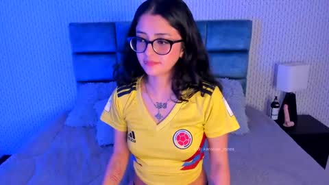 Karoline  online show from 02.09.25