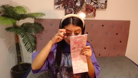 Isa online show from 03.04.25