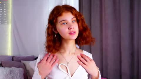 Snapshot of karolinerush chatting on 06.02.26 lina online show from 06.02.26