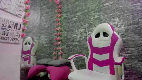 KAROLL online show from 02.26.26