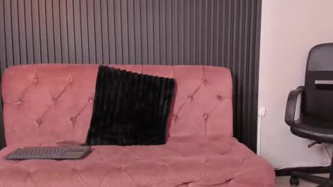 karolwest_ online show from 01.13.26