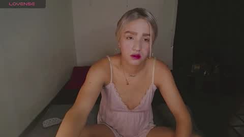 kary_blush online show from 05.13.26